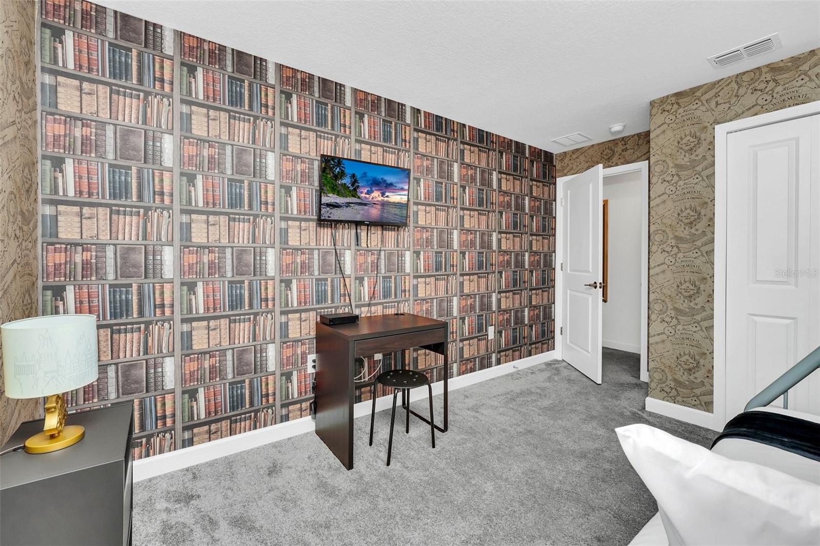 1000 LEADER ST, DAVENPORT, FL, 33896
