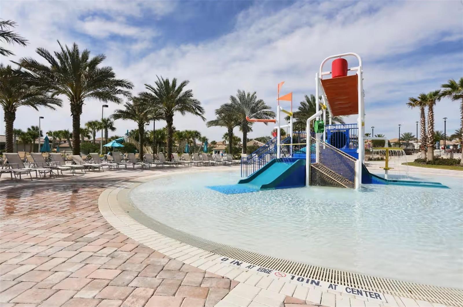 1000 LEADER ST, DAVENPORT, FL, 33896