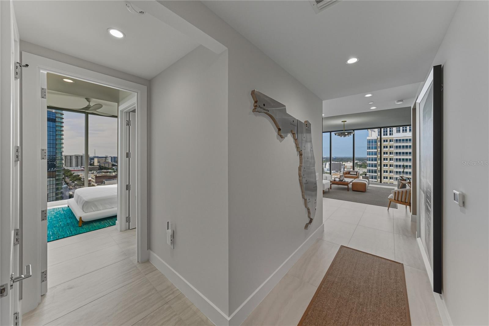 275 1ST AVE S #1701, ST PETERSBURG, FL, 33701
