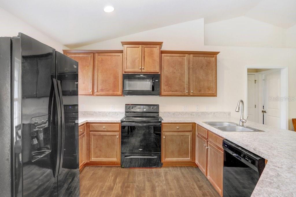 15256 COMMUNITY AVE, PORT CHARLOTTE, FL, 33953