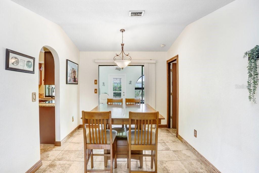 15248 COMMUNITY AVE, PORT CHARLOTTE, FL, 33953