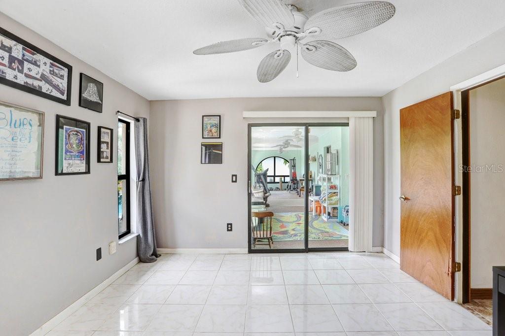 15248 COMMUNITY AVE, PORT CHARLOTTE, FL, 33953