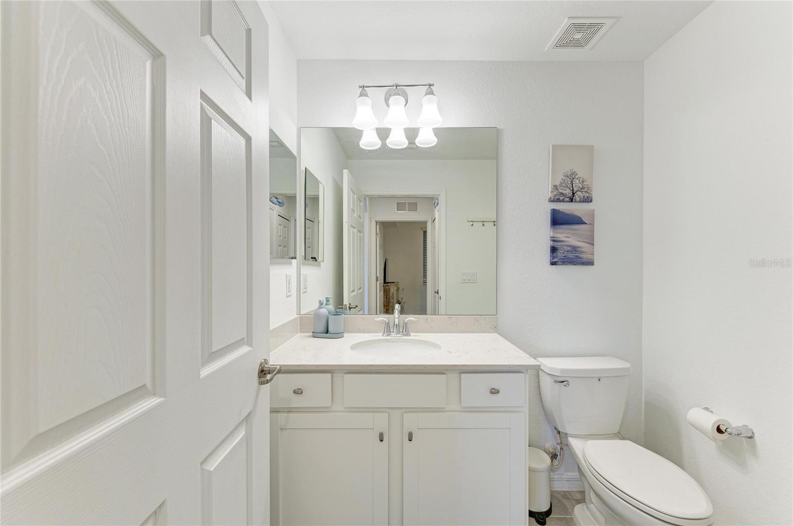 18114 GAWTHROP DR #204, BRADENTON, FL, 34211