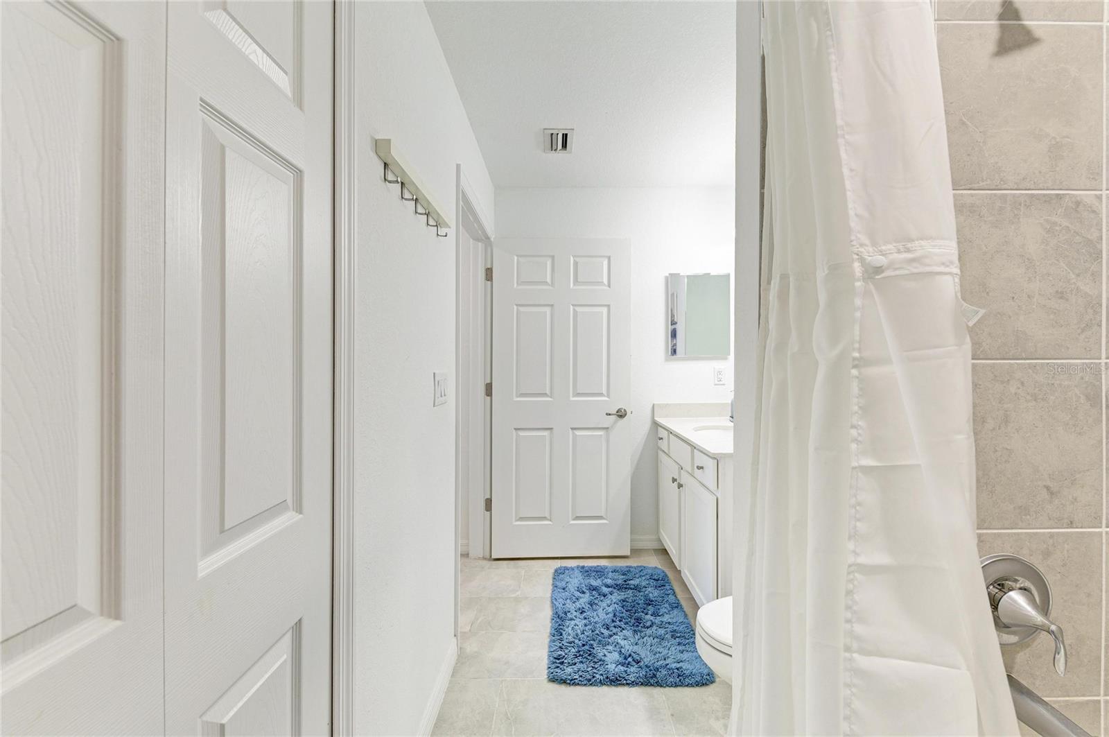 18114 GAWTHROP DR #204, BRADENTON, FL, 34211