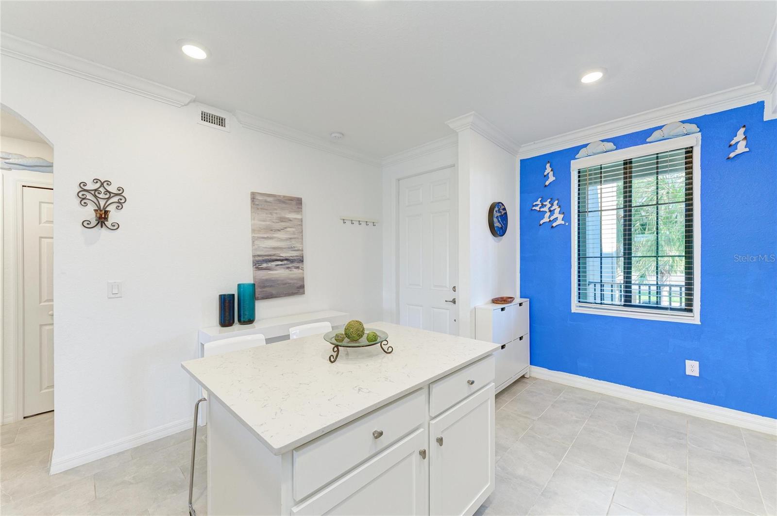 18114 GAWTHROP DR #204, BRADENTON, FL, 34211