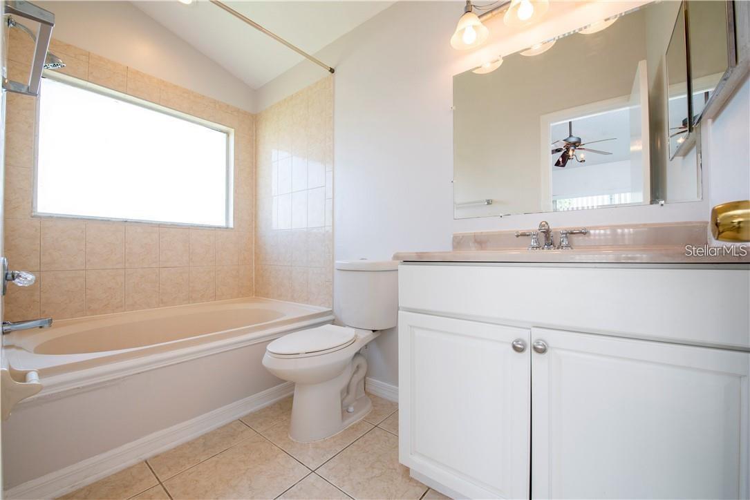 1713 BOXENEY DR, ORLANDO, FL, 32837