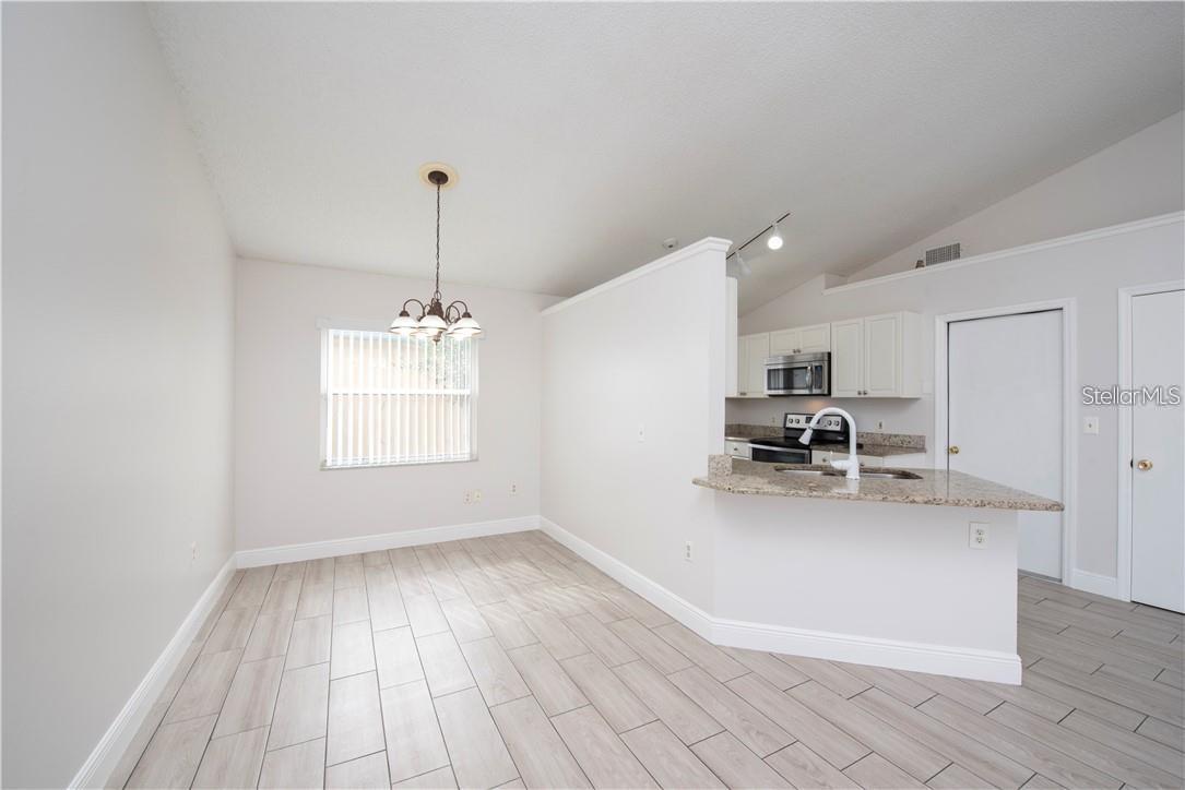 1713 BOXENEY DR, ORLANDO, FL, 32837