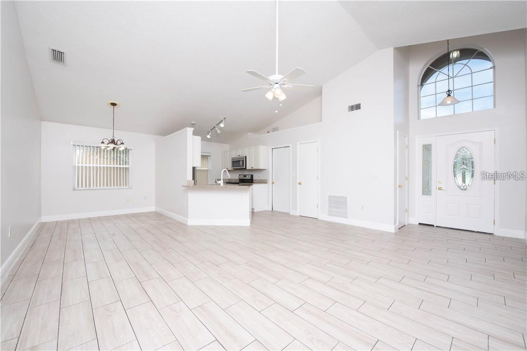 1713 BOXENEY DR, ORLANDO, FL, 32837