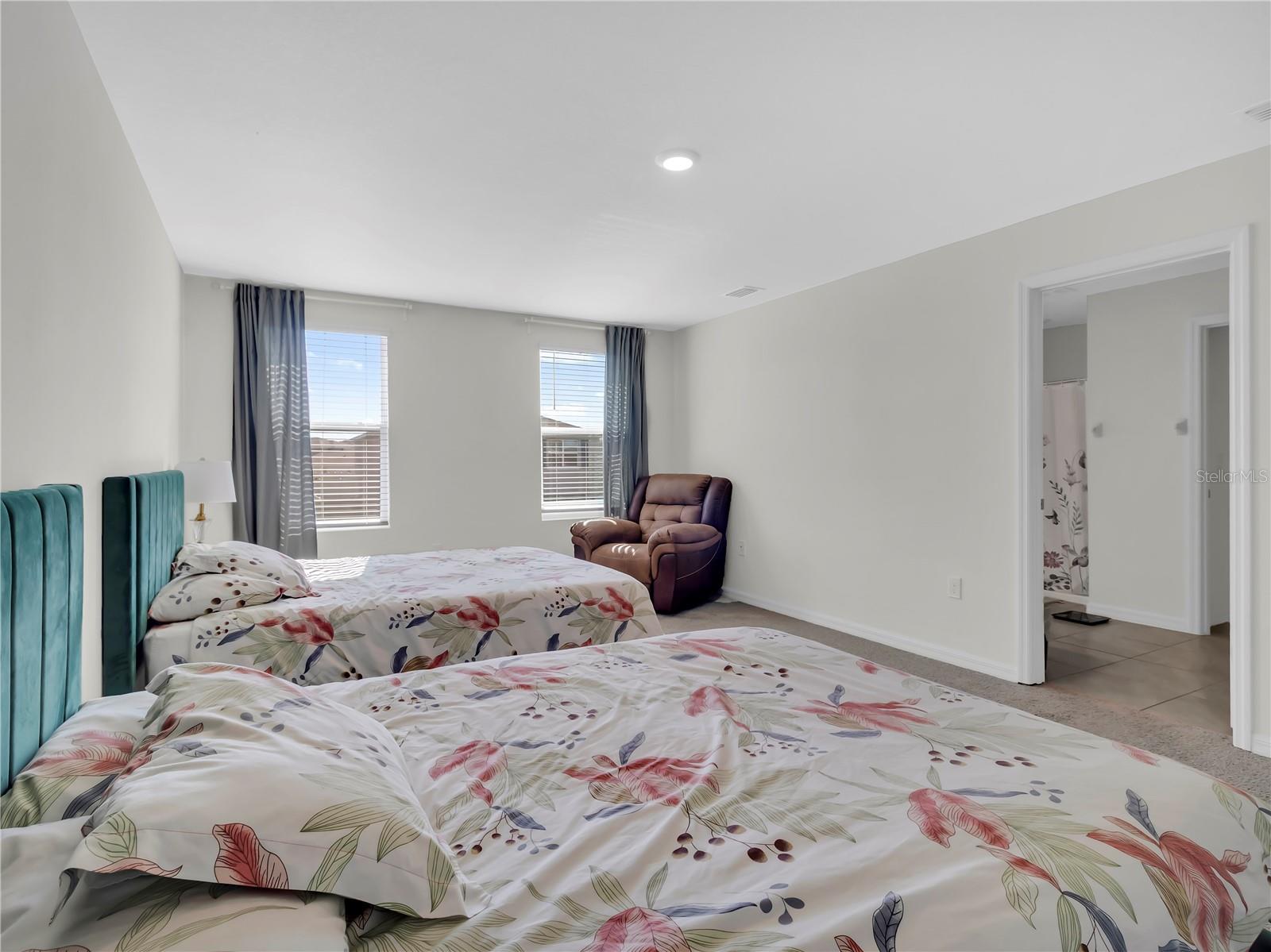 16767 SUNBURST LAKE ST, WIMAUMA, FL, 33598