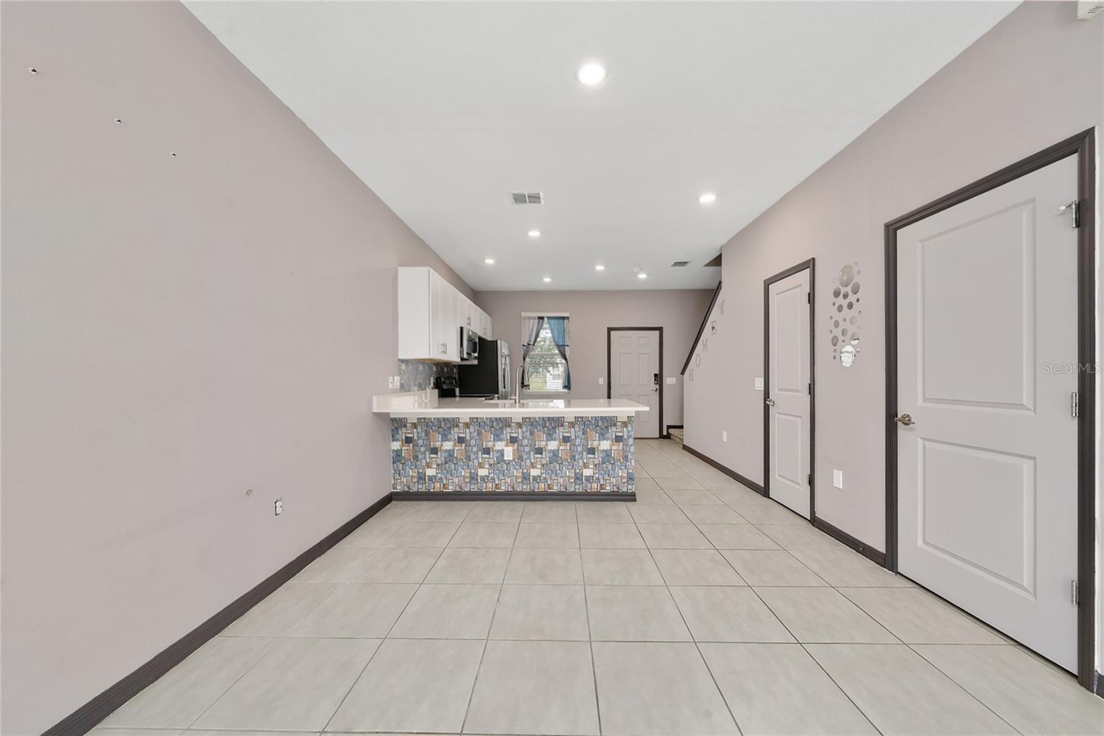 2060 VIEWFINDER ST, KISSIMMEE, FL, 34758