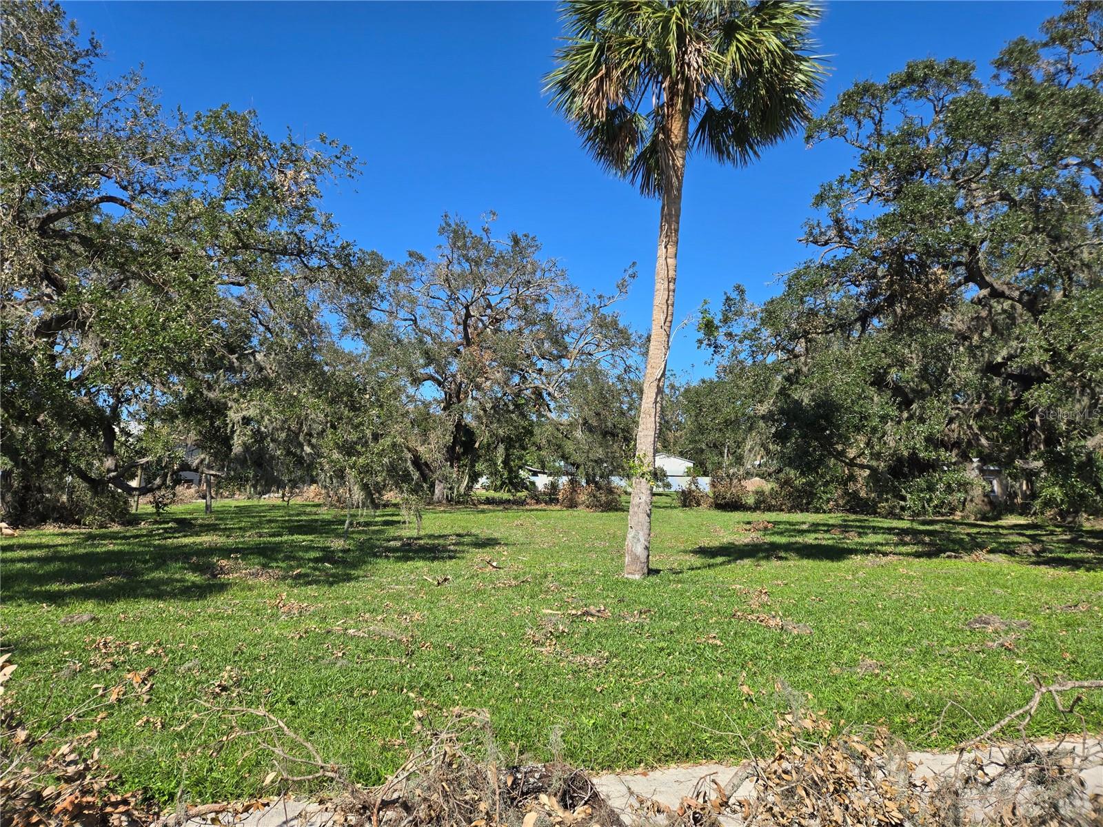 1800 N TAMIAMI TRL, SARASOTA, FL, 34234