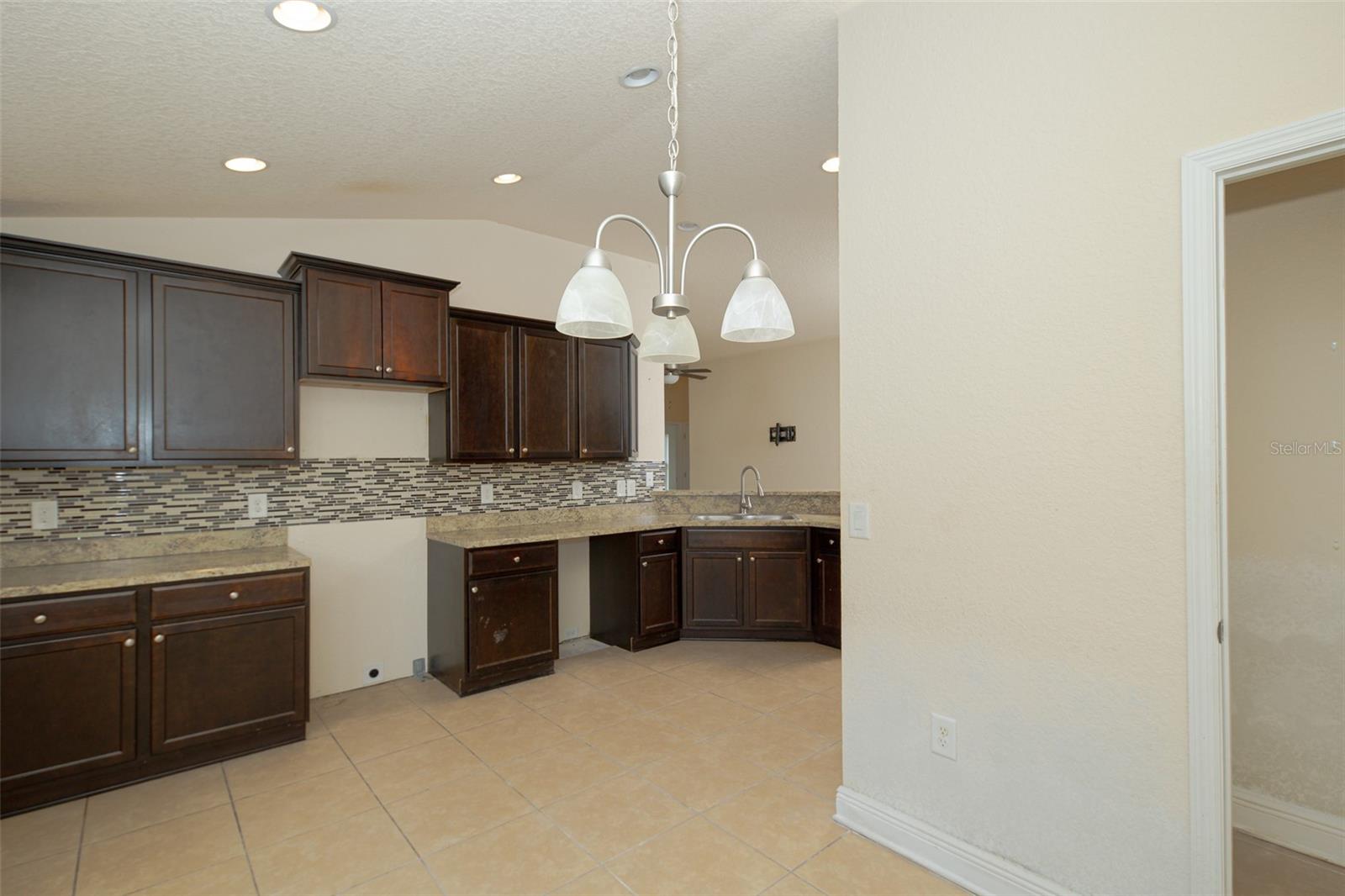 3 DIAMOND COVE CT, OCALA, FL, 34472