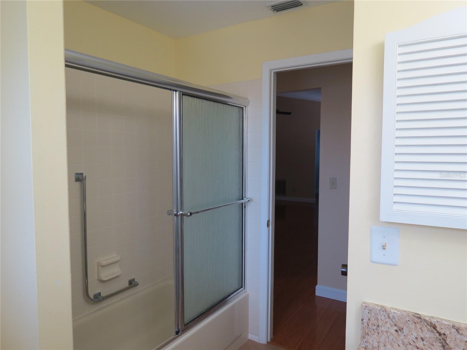 999 GILLESPIE DR, PALM HARBOR, FL, 34684