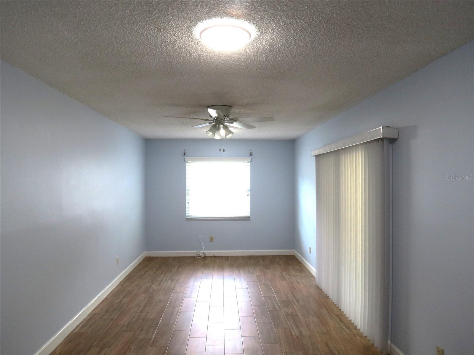 999 GILLESPIE DR, PALM HARBOR, FL, 34684