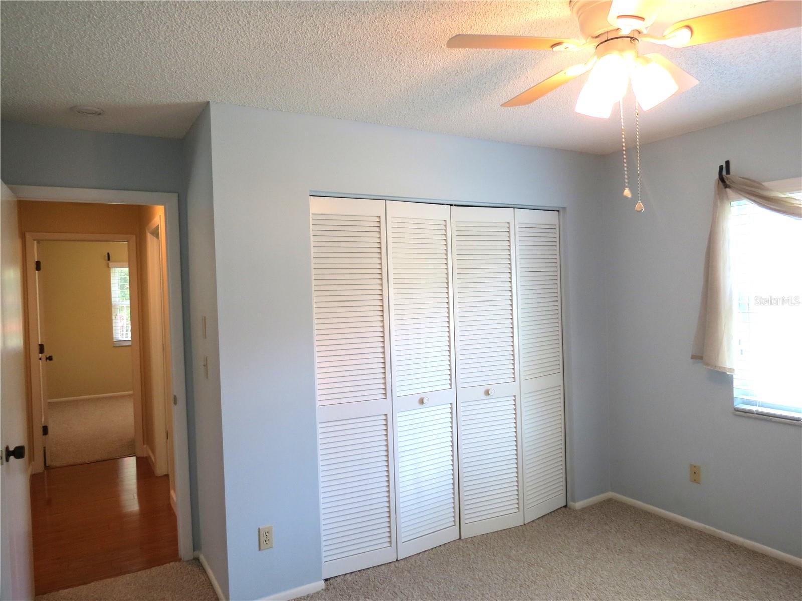 999 GILLESPIE DR, PALM HARBOR, FL, 34684