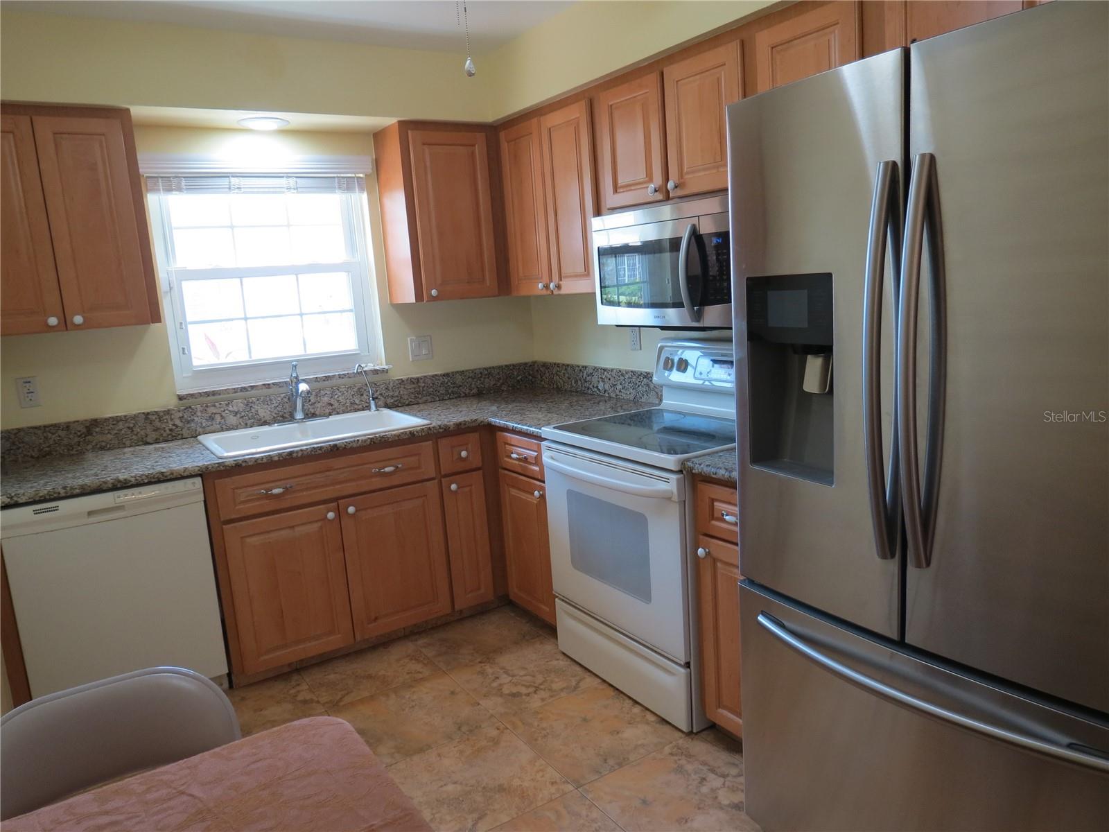 999 GILLESPIE DR, PALM HARBOR, FL, 34684