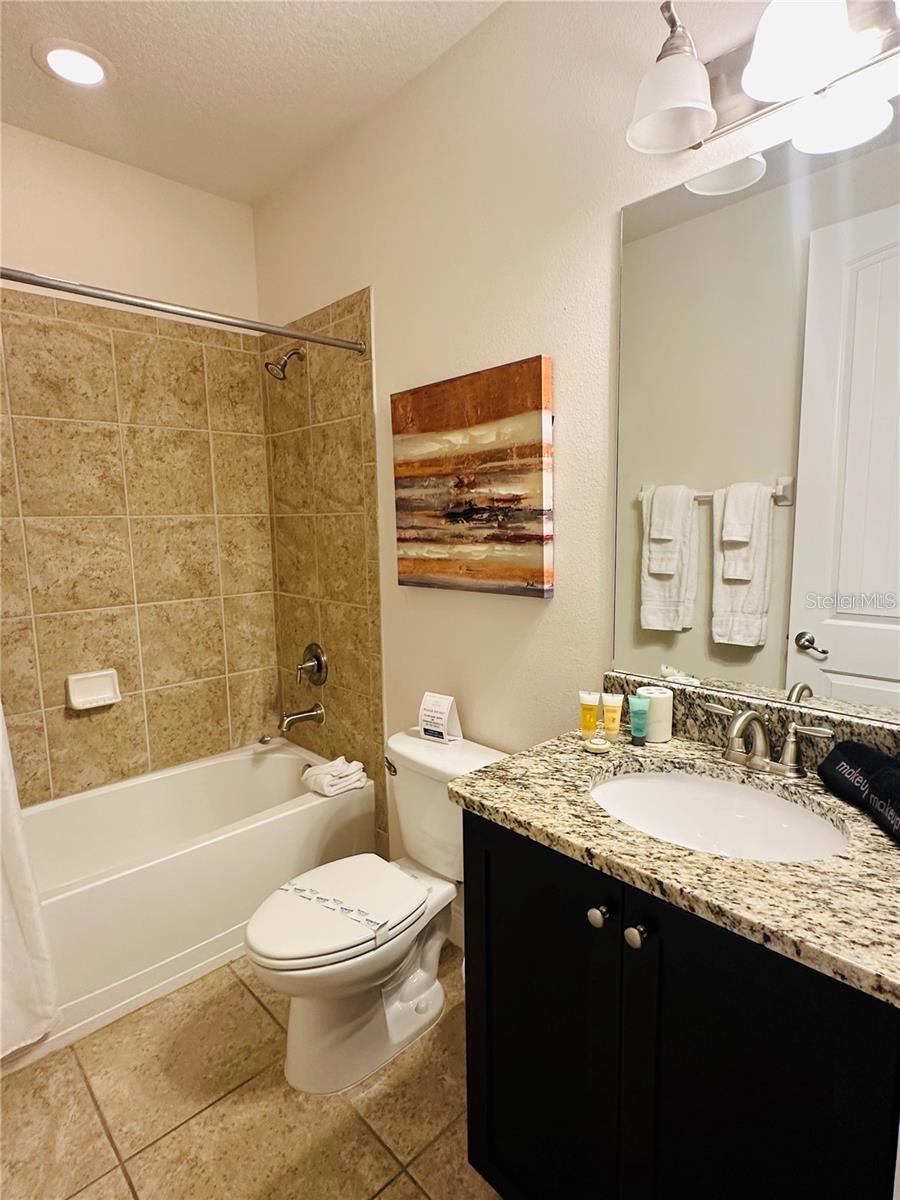 241 FALLS DR, KISSIMMEE, FL, 34747