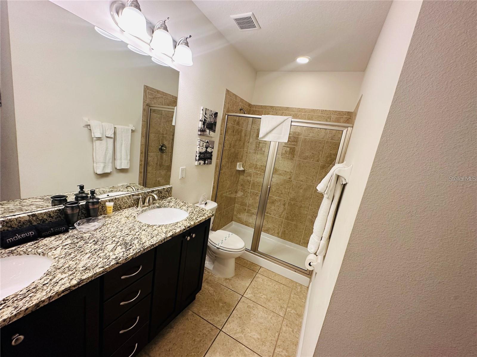 241 FALLS DR, KISSIMMEE, FL, 34747