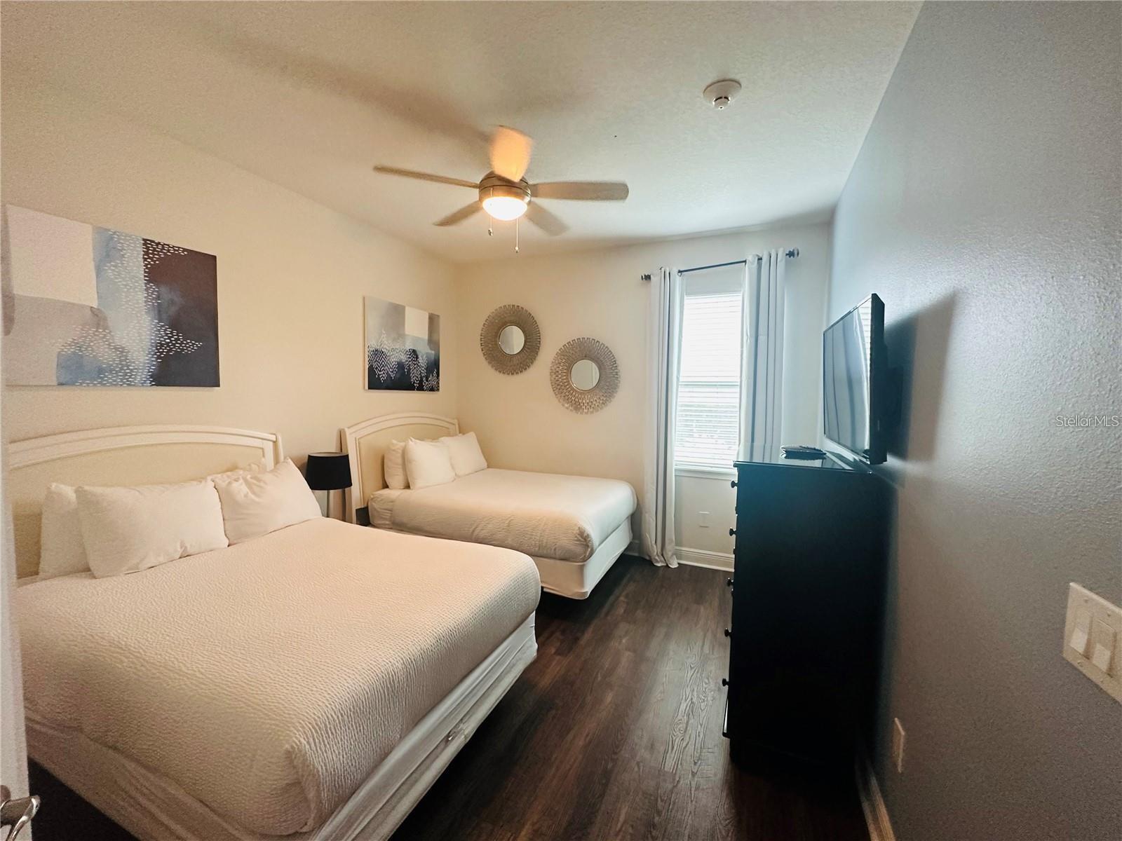 241 FALLS DR, KISSIMMEE, FL, 34747
