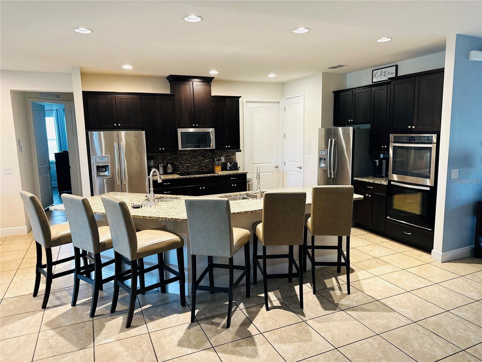 241 FALLS DR, KISSIMMEE, FL, 34747