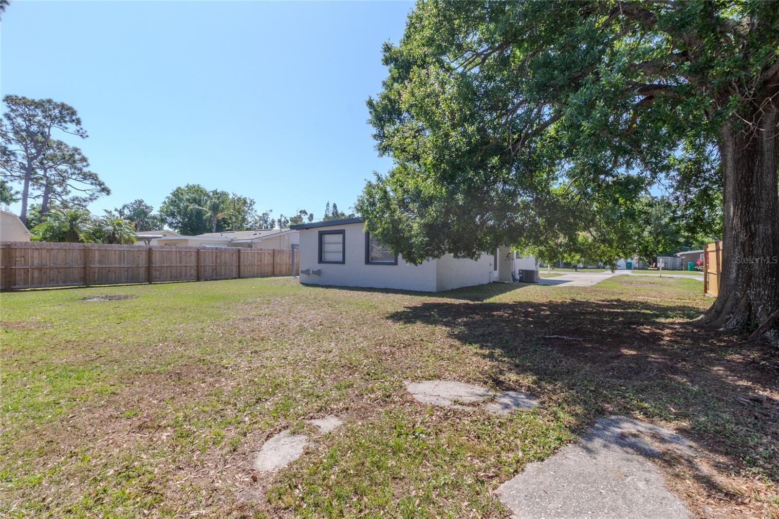 10889 124TH AVE, LARGO, FL, 33778