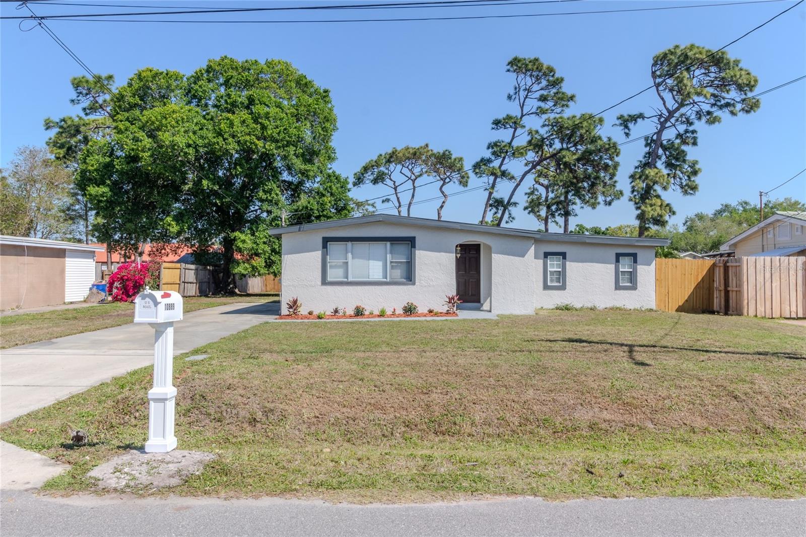 10889 124TH AVE, LARGO, FL, 33778