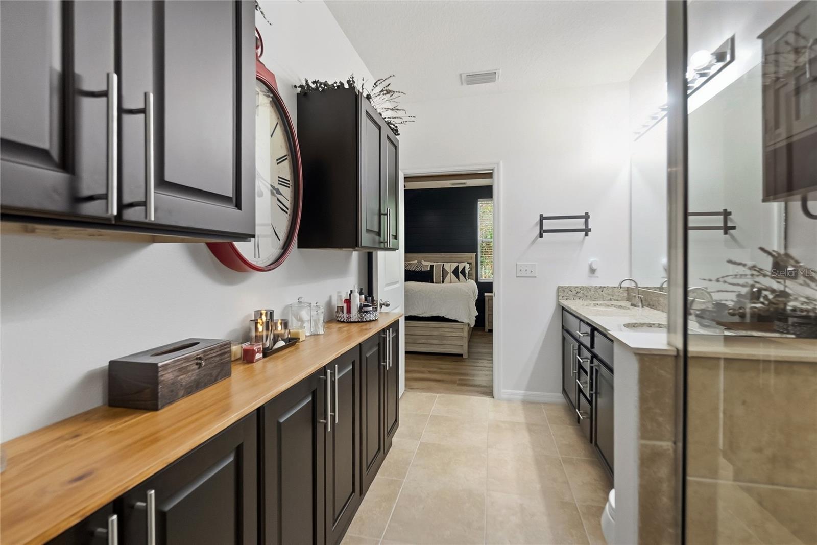 8342 ENCLAVE WAY #102, SARASOTA, FL, 34243