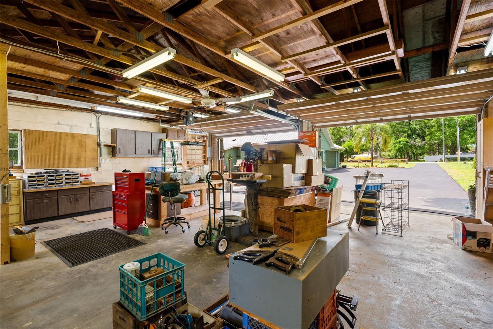 4252 ALPINE RD, LAND O LAKES, FL, 34639