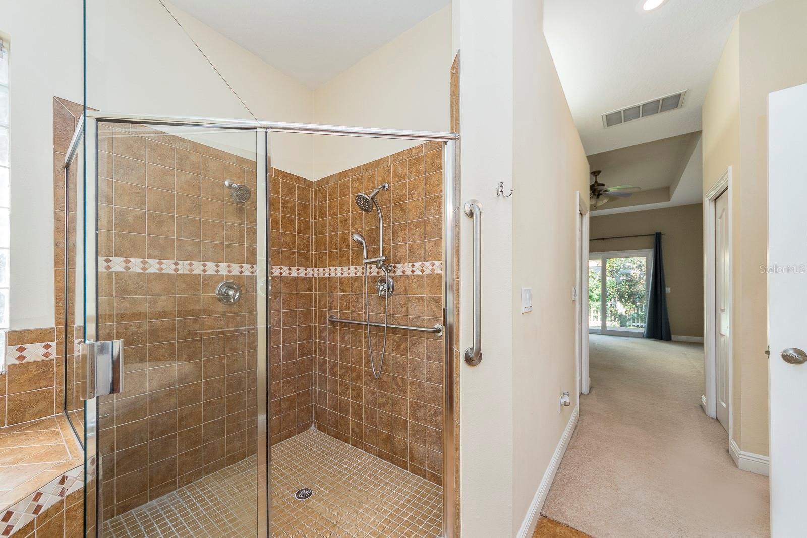 10639 HATTERAS DR, TAMPA, FL, 33615