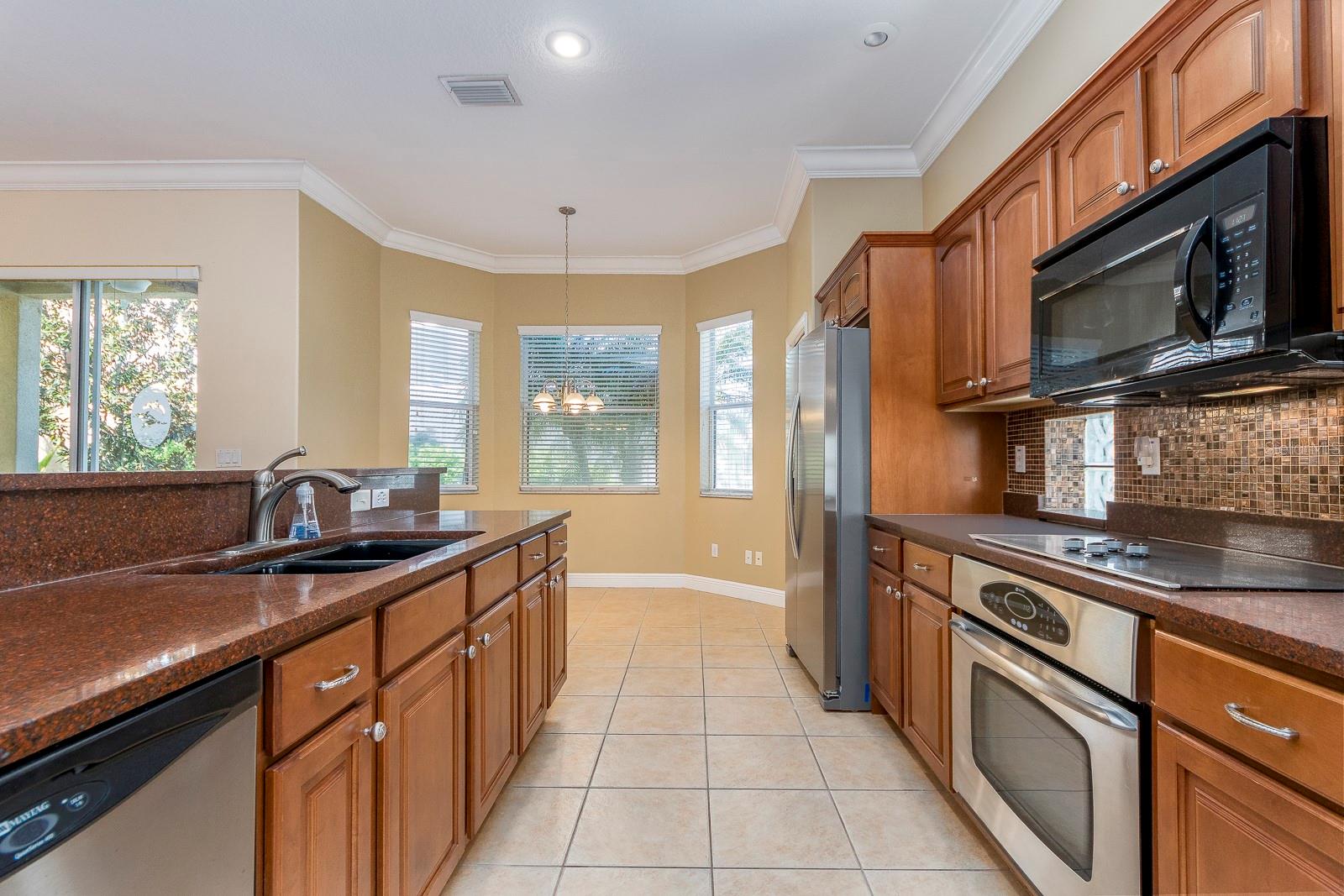 10639 HATTERAS DR, TAMPA, FL, 33615