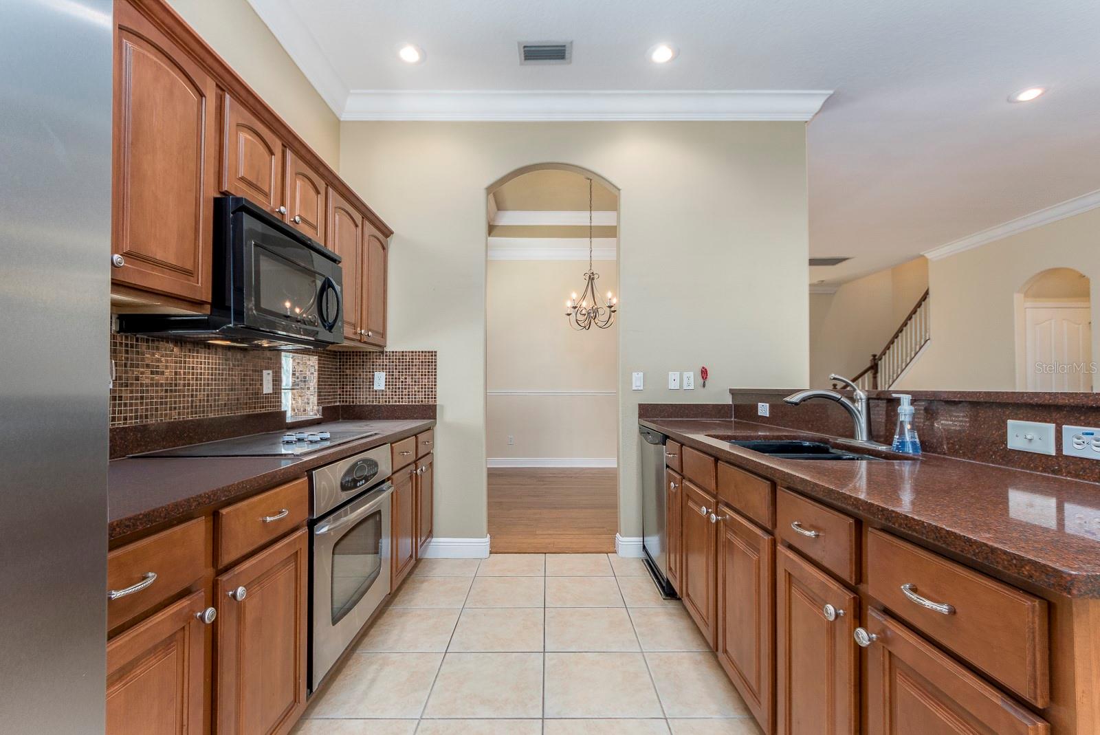 10639 HATTERAS DR, TAMPA, FL, 33615