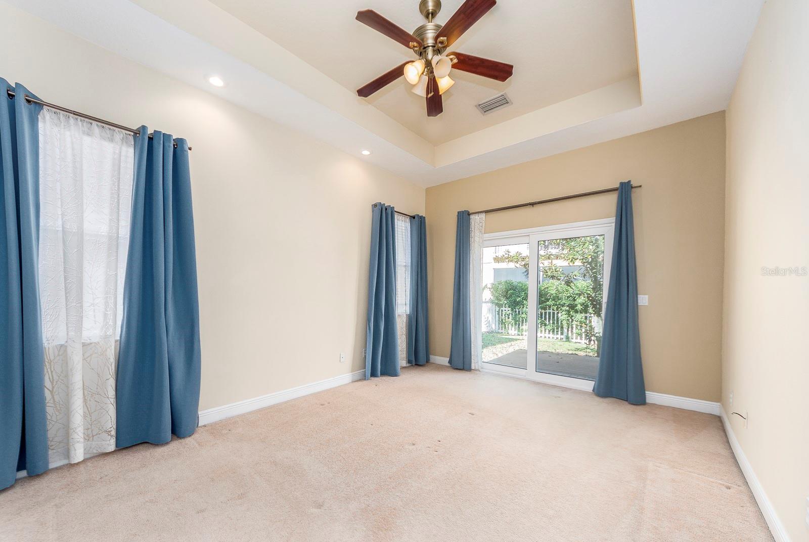 10639 HATTERAS DR, TAMPA, FL, 33615