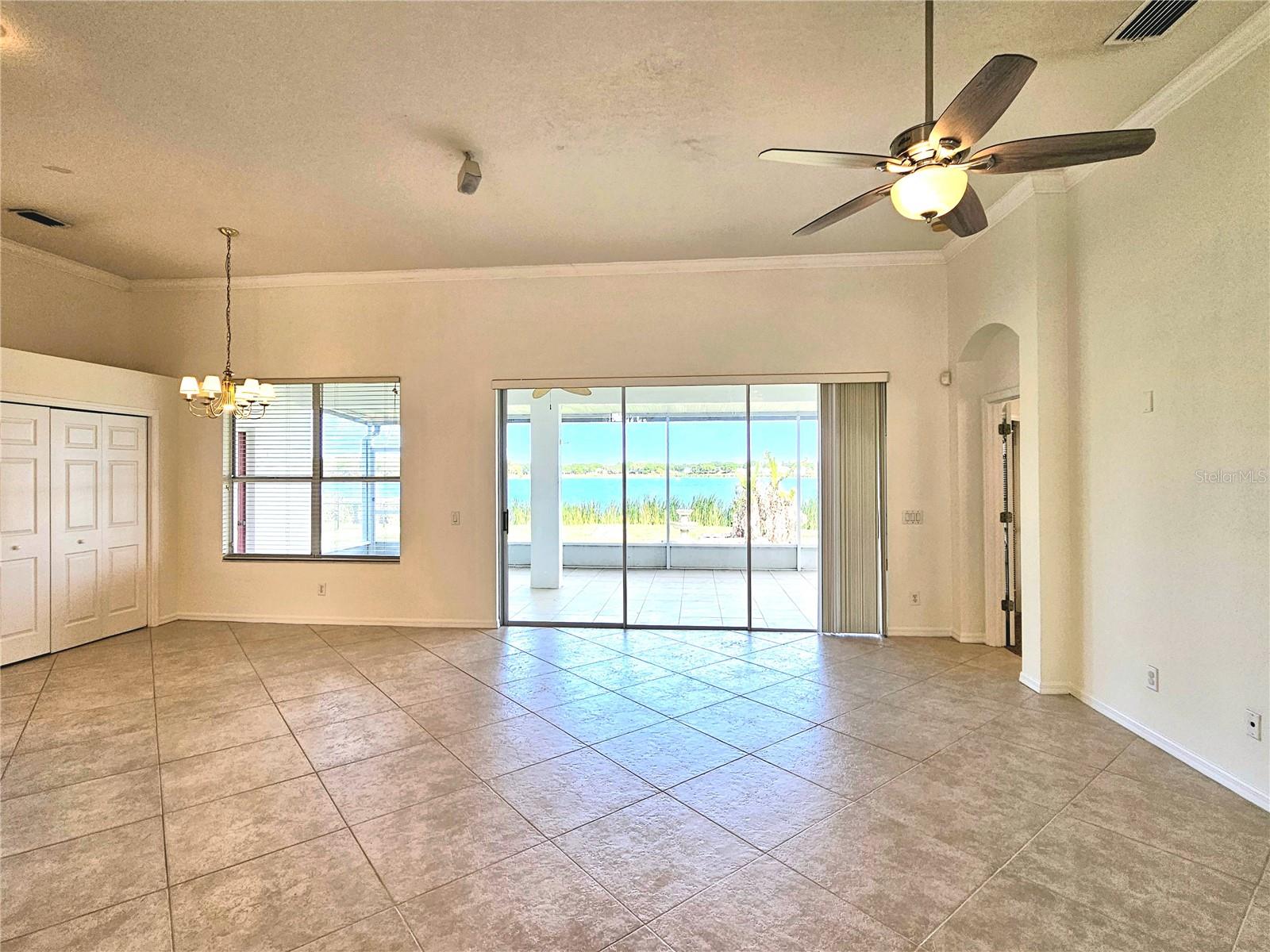 7209 COLONIAL LAKE DR, RIVERVIEW, FL, 33578