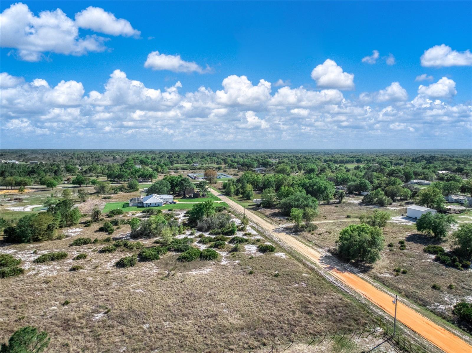 523 S DICKEY RD, AVON PARK, FL, 33825
