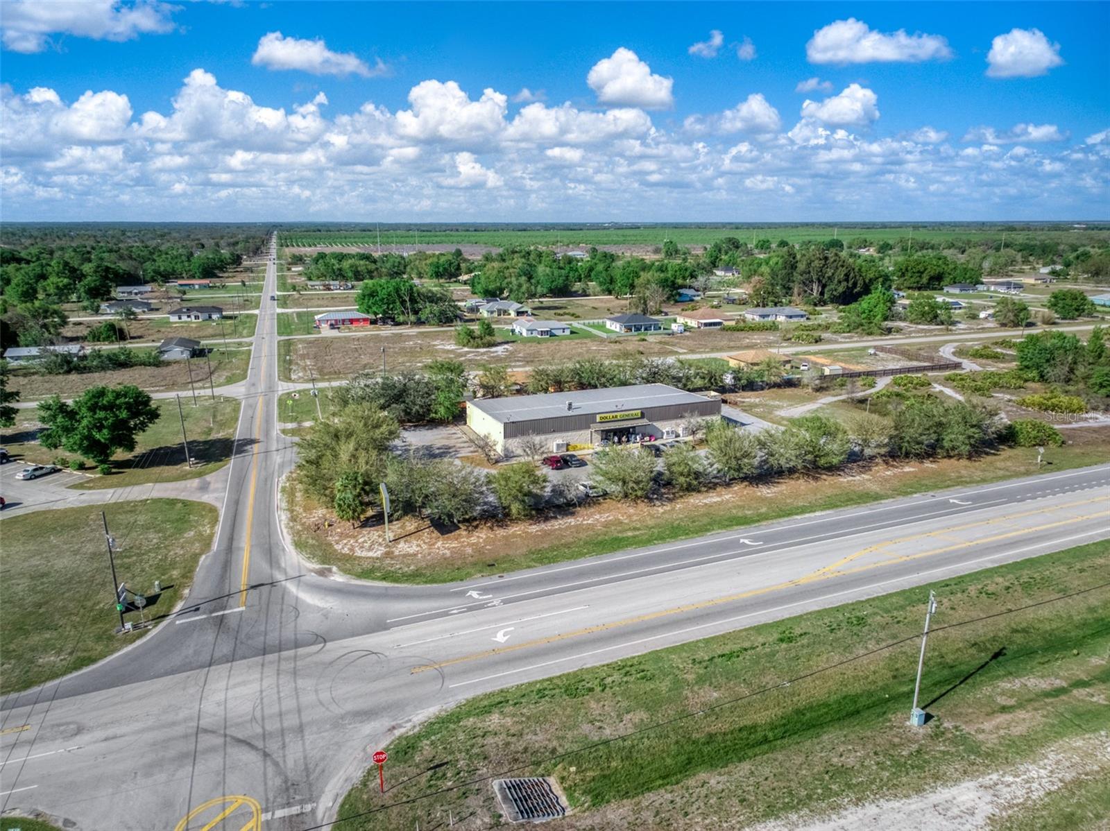 523 S DICKEY RD, AVON PARK, FL, 33825