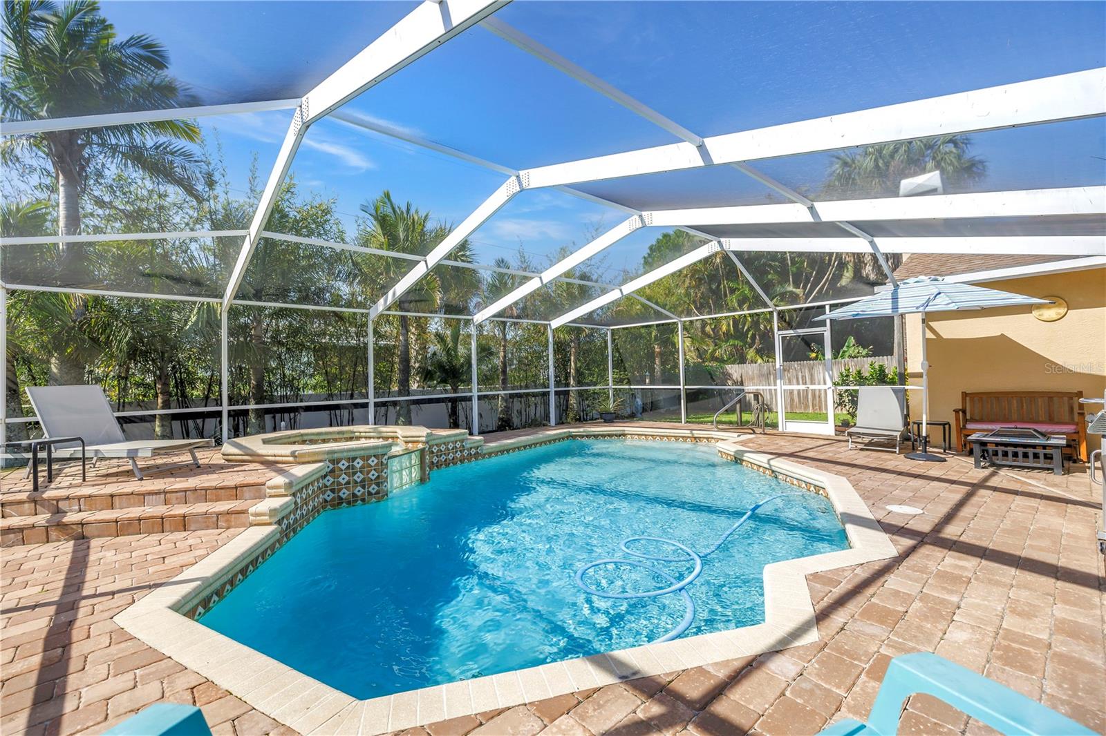 1770 GLEN LAKES BLVD N, ST PETERSBURG, FL, 33702