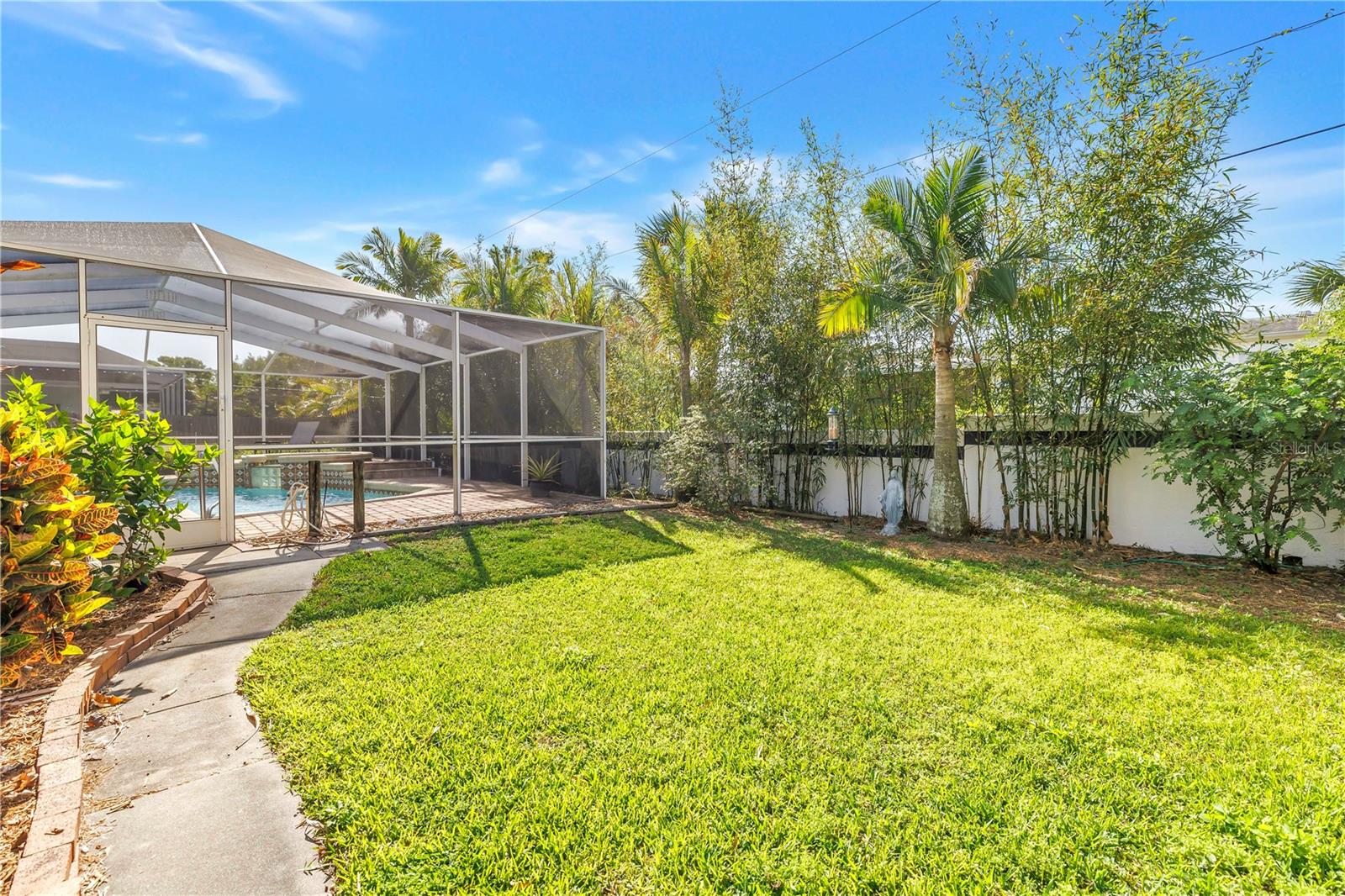 1770 GLEN LAKES BLVD N, ST PETERSBURG, FL, 33702