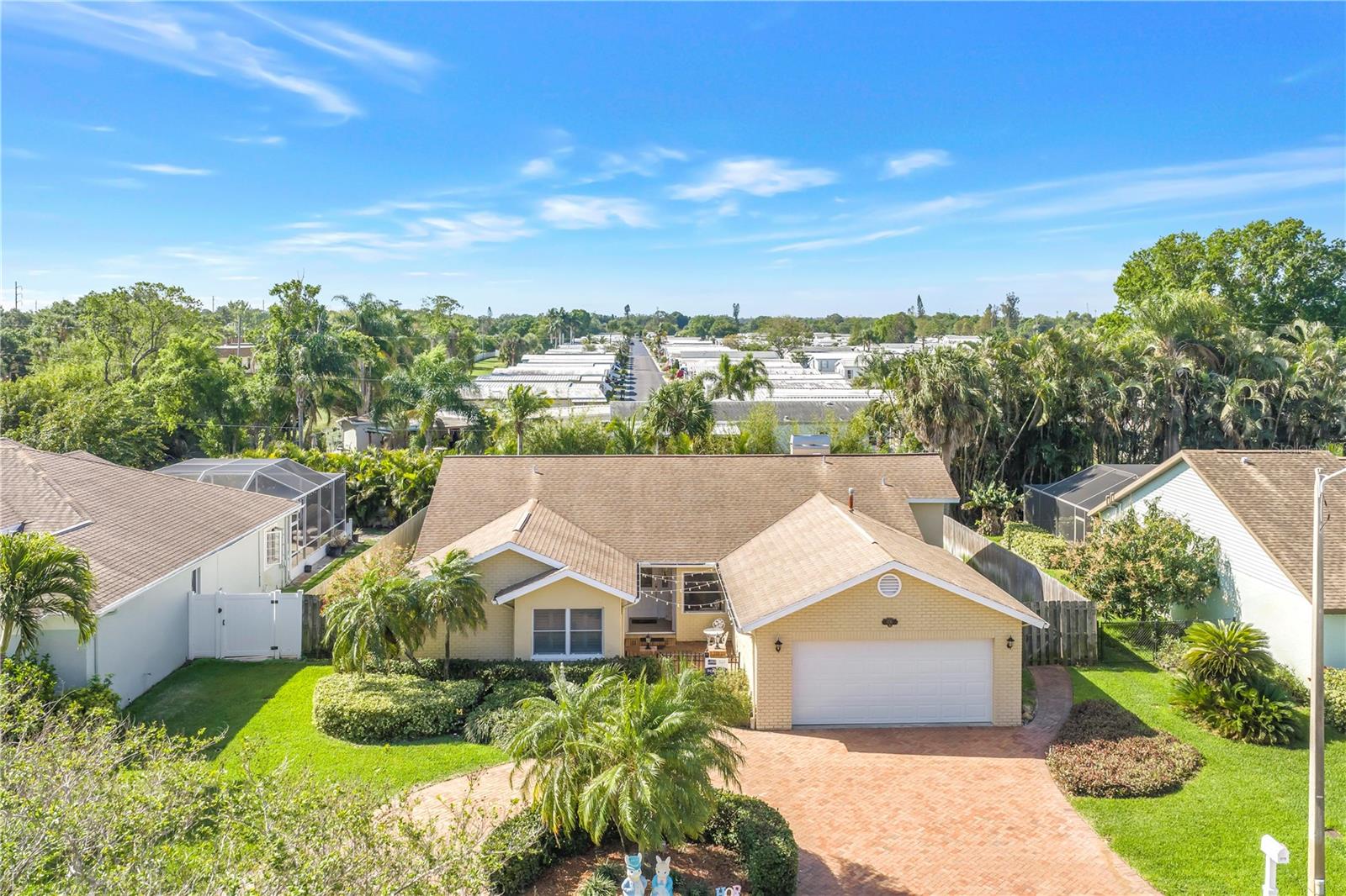 1770 GLEN LAKES BLVD N, ST PETERSBURG, FL, 33702