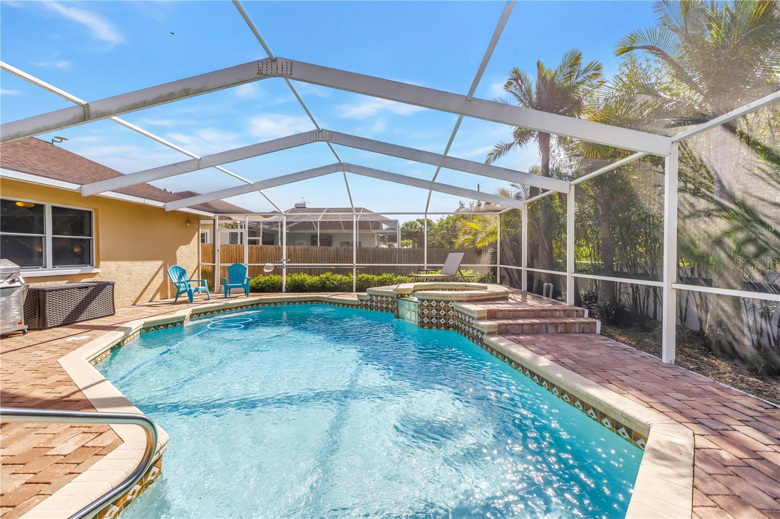 1770 GLEN LAKES BLVD N, ST PETERSBURG, FL, 33702