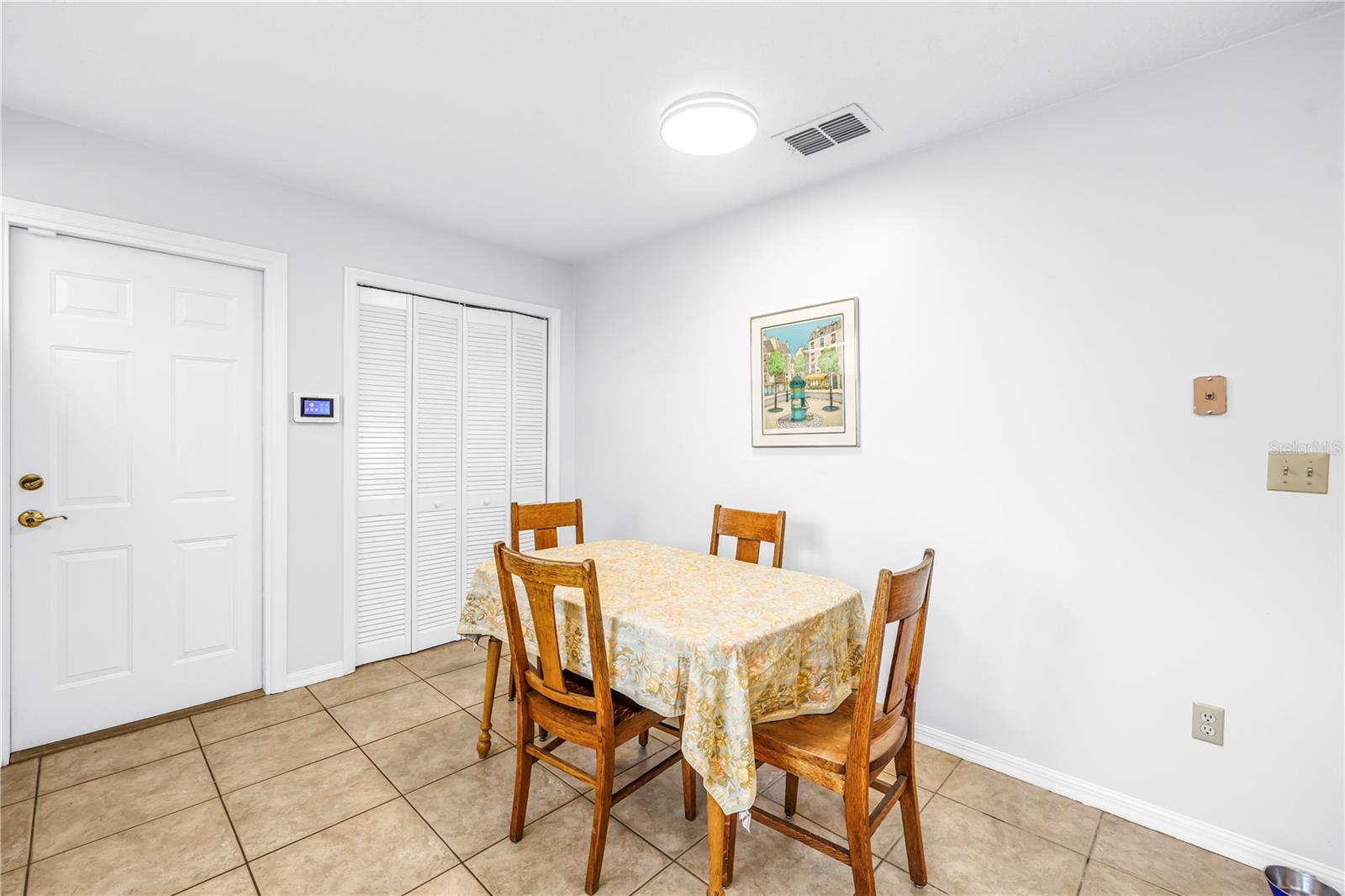 1770 GLEN LAKES BLVD N, ST PETERSBURG, FL, 33702