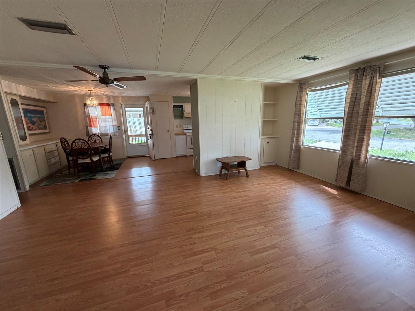 ZELLWOOD STATION, ZELLWOOD, FL, 32798
