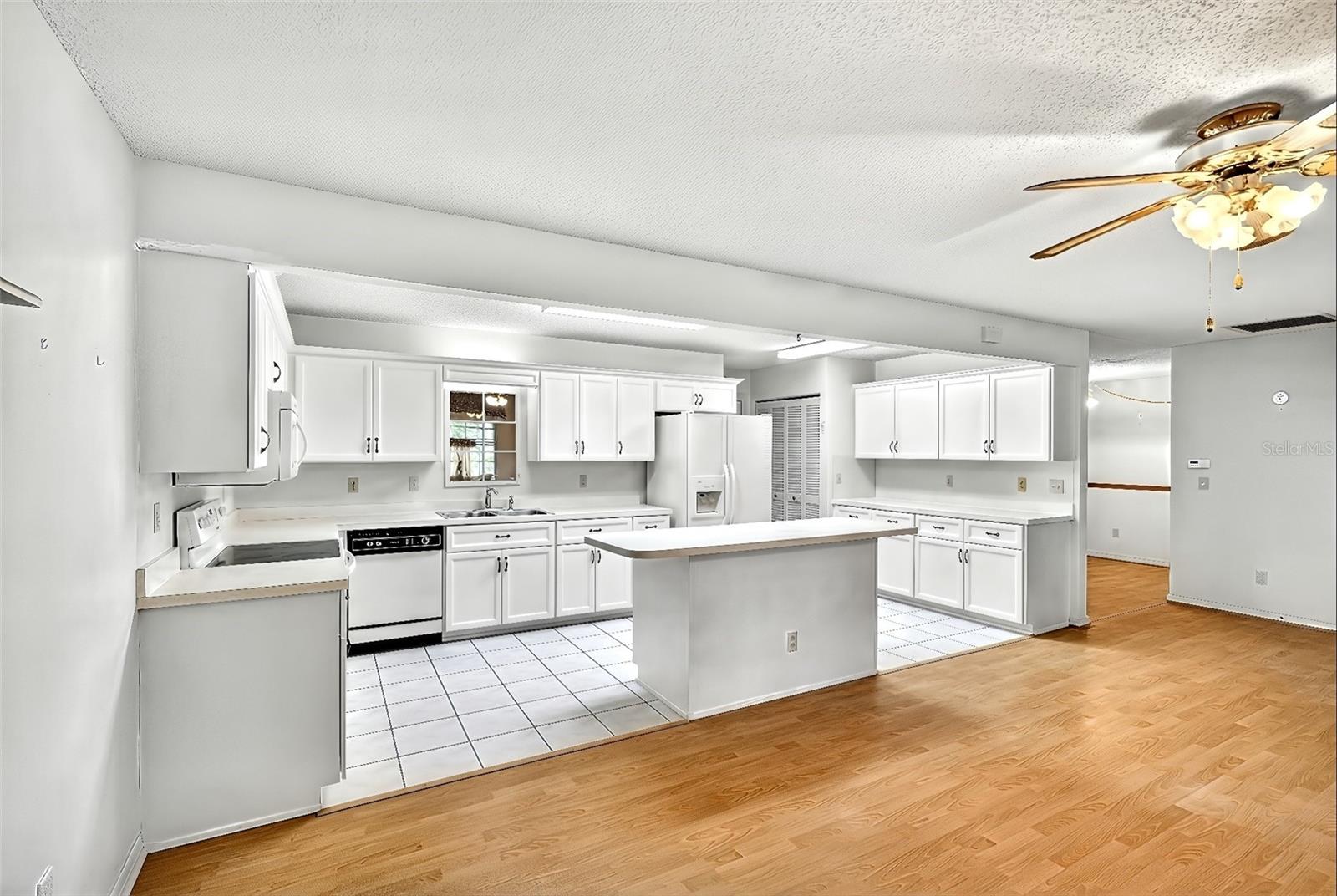 8634 SW 92ND ST #A, OCALA, FL, 34481