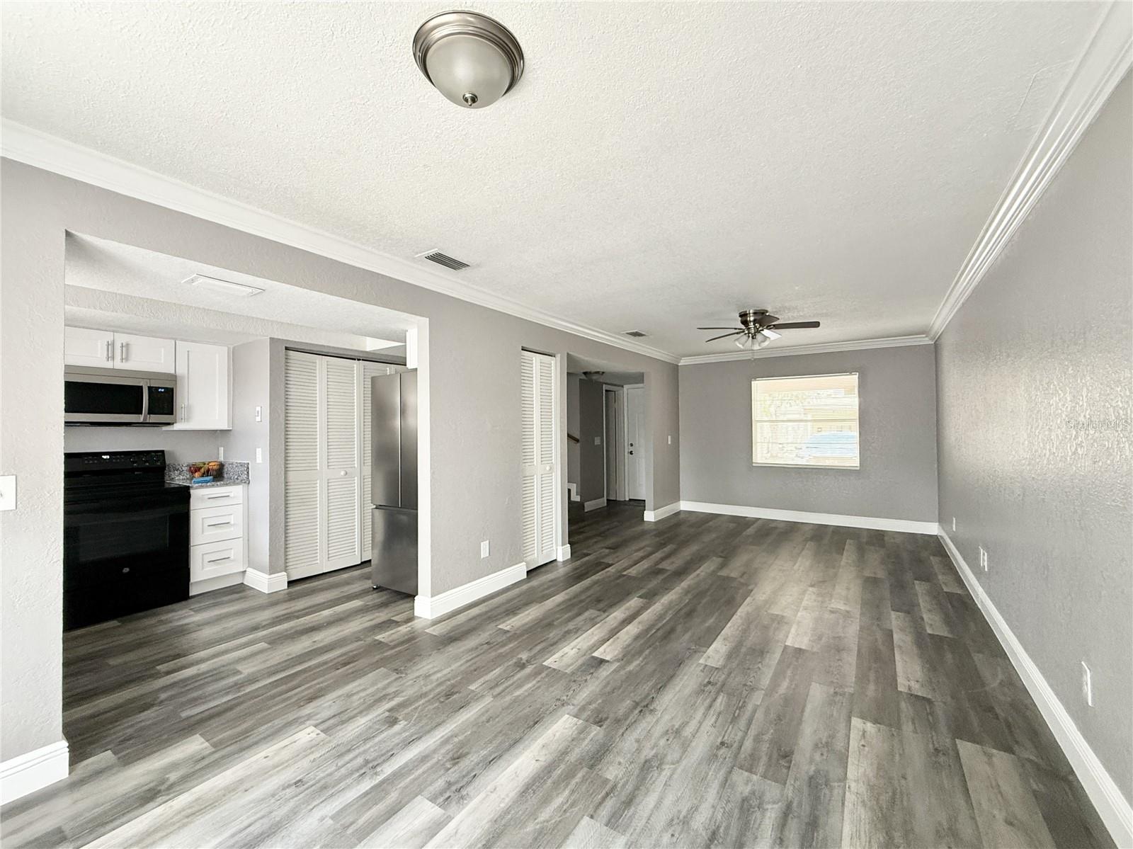 5229 TENNIS COURT CIRCLE, TAMPA, FL, 33617