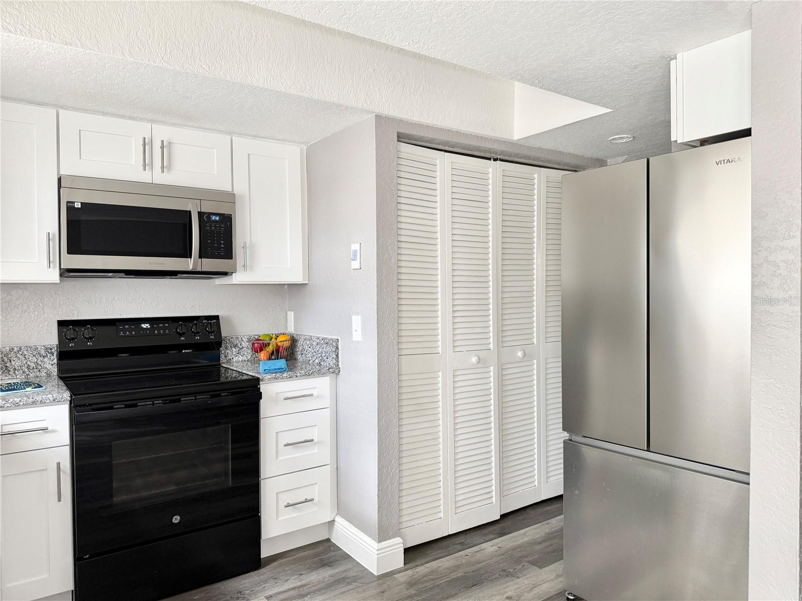 5229 TENNIS COURT CIRCLE, TAMPA, FL, 33617