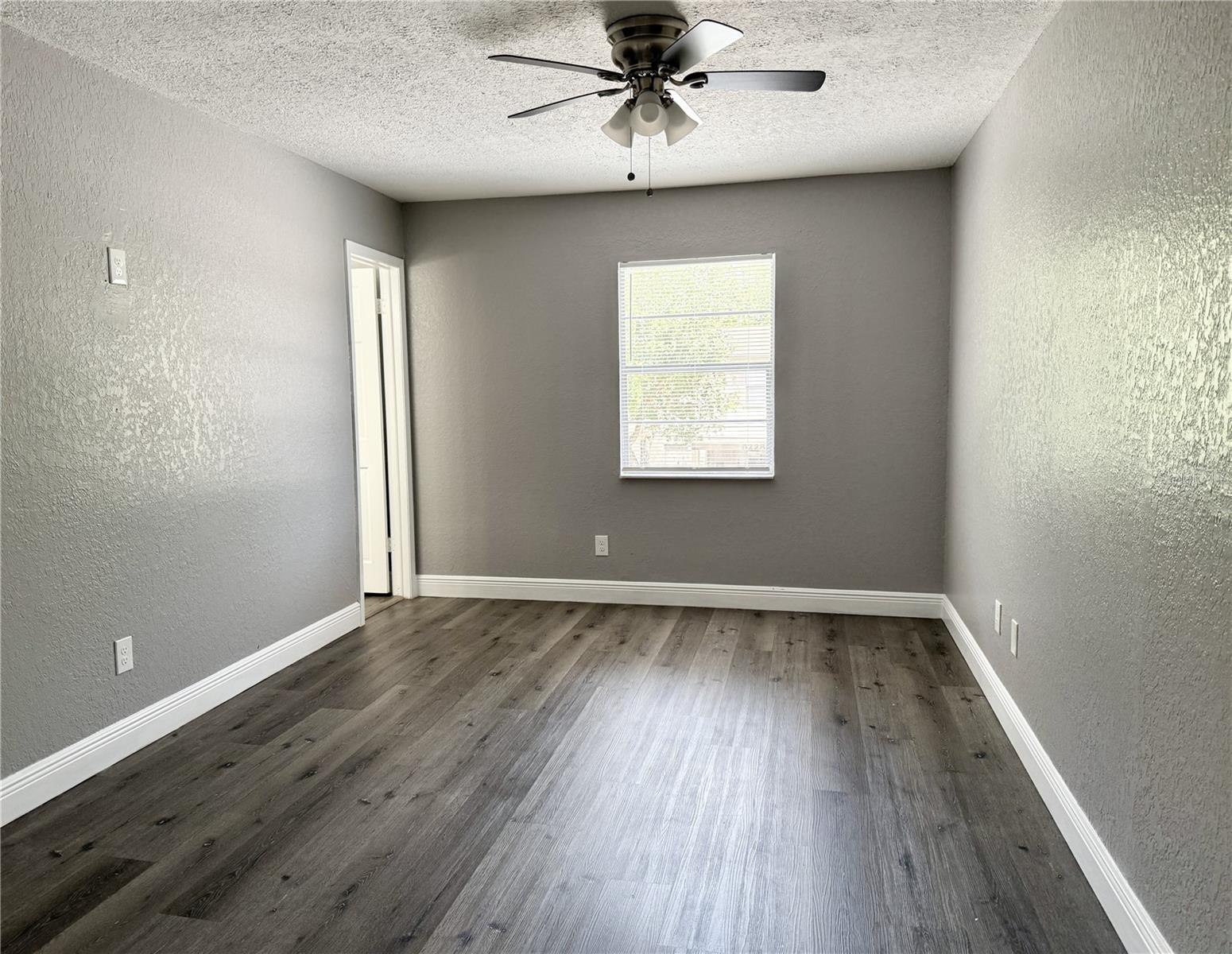 5229 TENNIS COURT CIRCLE, TAMPA, FL, 33617