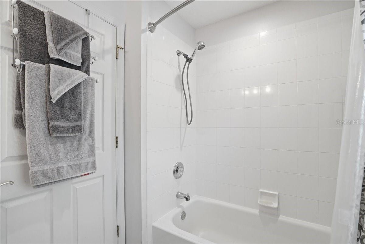 5013 SEAGRASS DR, VENICE, FL, 34293