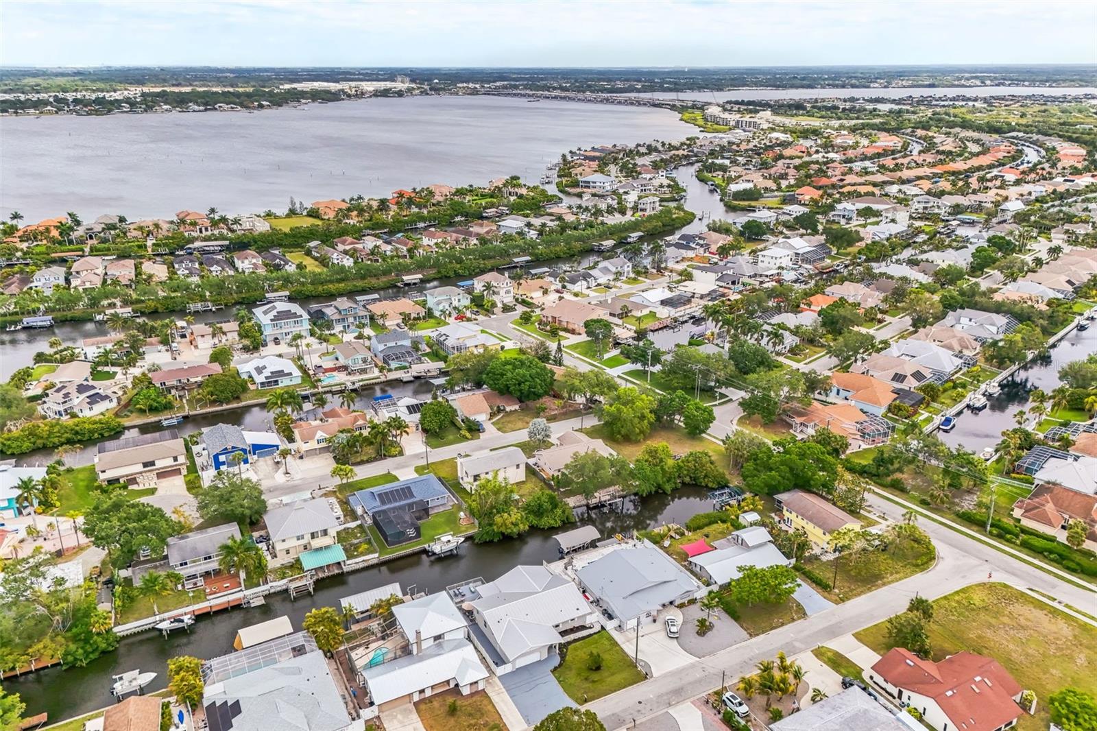4219 2ND AVE NE, BRADENTON, FL, 34208