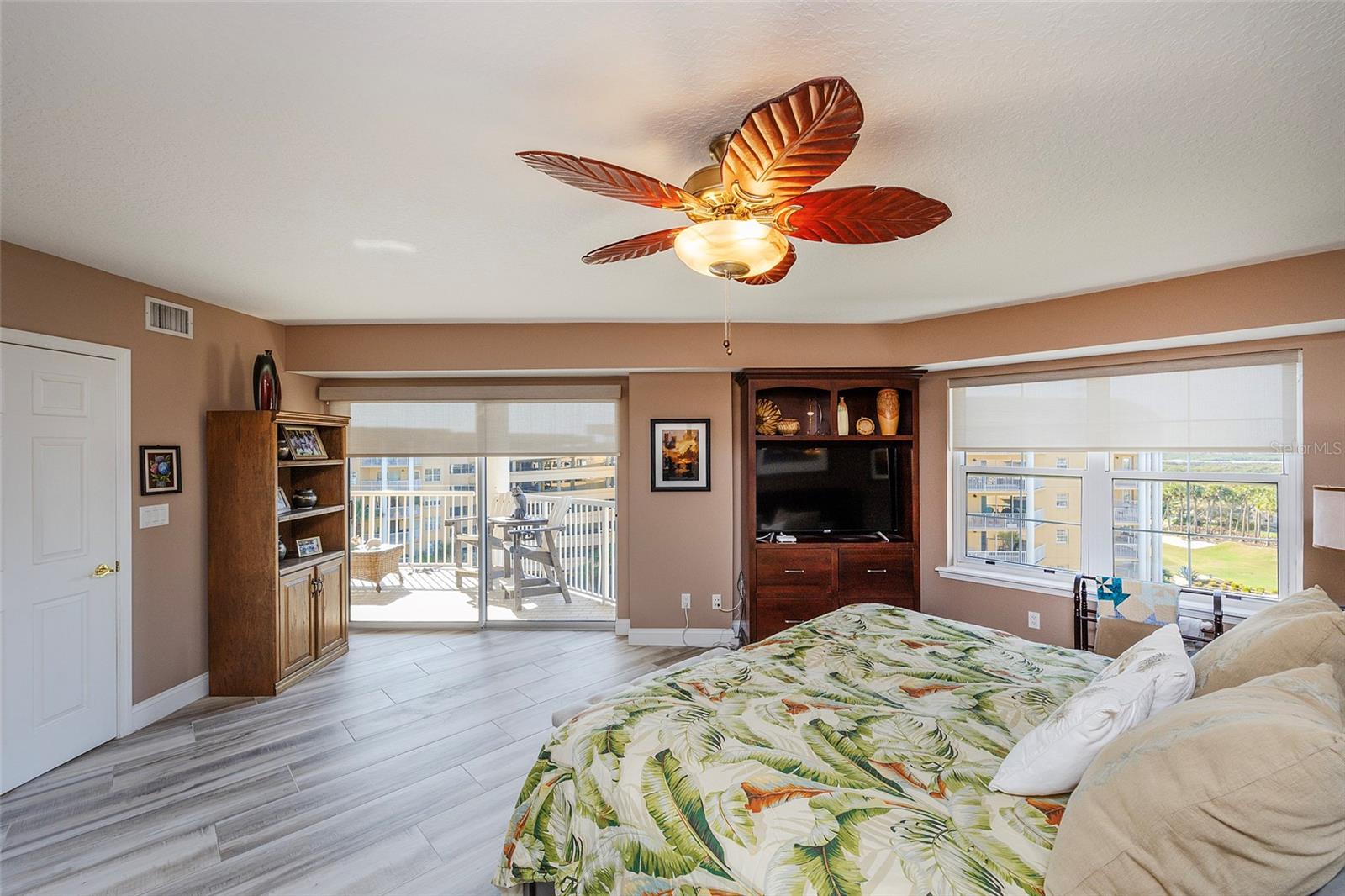 4650 LINKS VILLAGE DR #D703, PONCE INLET, FL, 32127