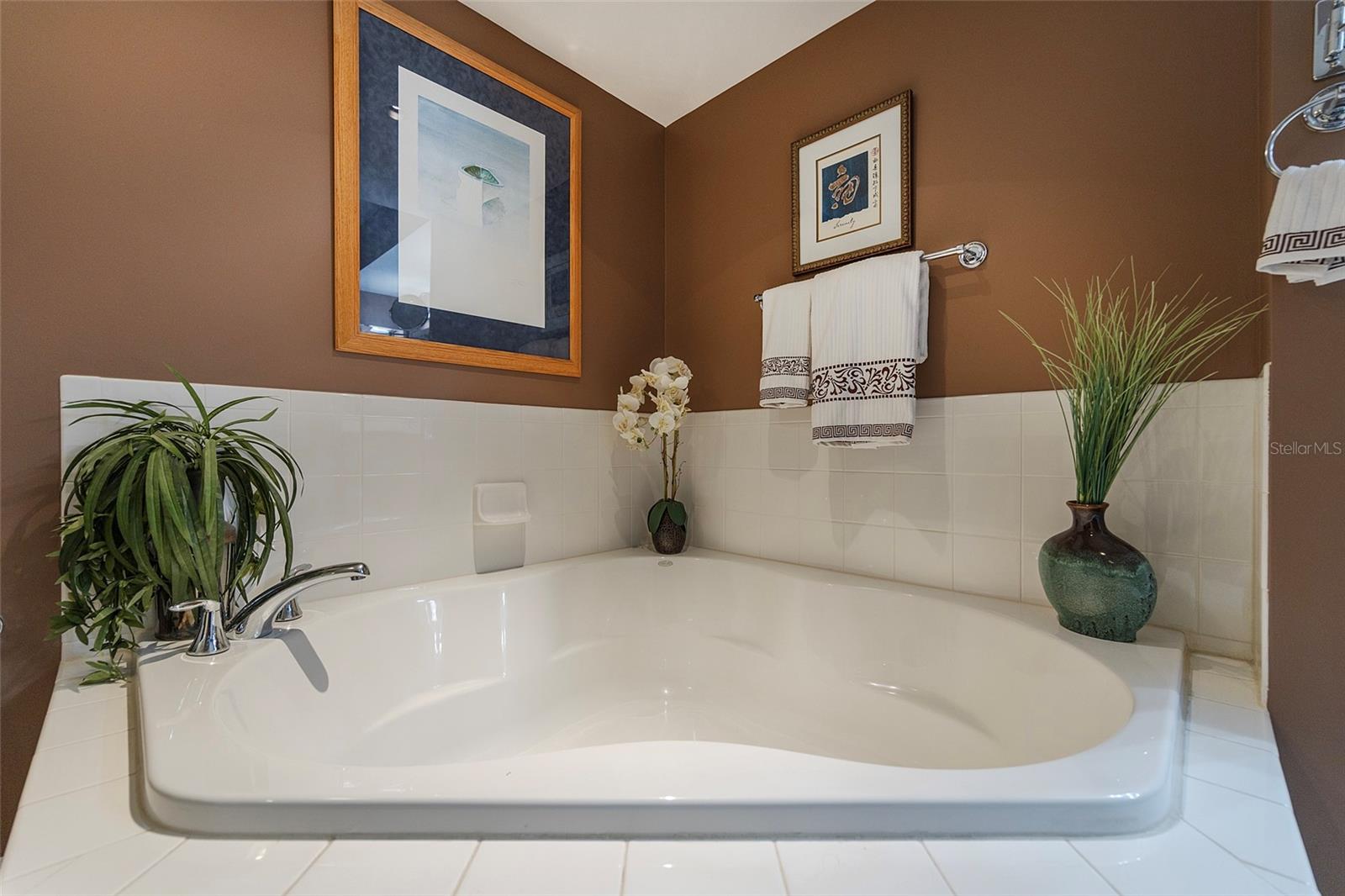 4650 LINKS VILLAGE DR #D703, PONCE INLET, FL, 32127