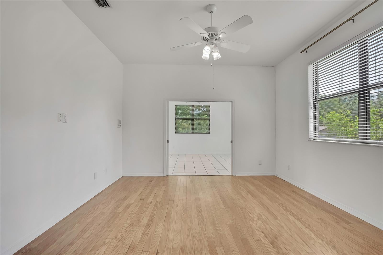 18401 30TH ST, LUTZ, FL, 33559